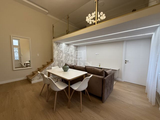 Eladó téglalakás, Budapesten, VII. kerületben 80.9 M Ft