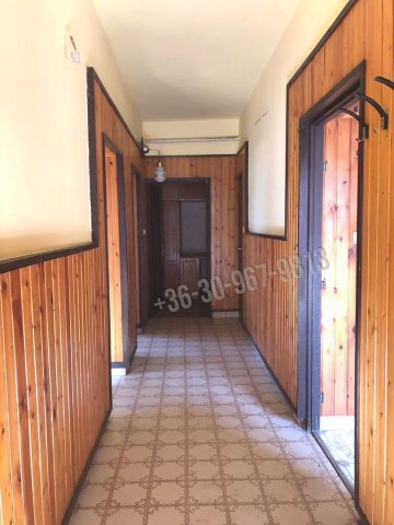 Eladó családi ház, Kondoroson 25 M Ft, 4 szobás
