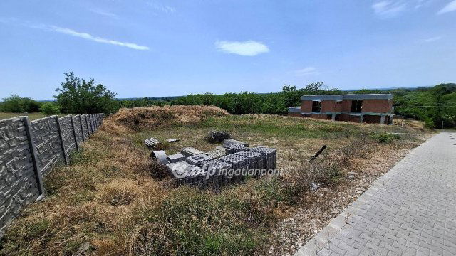 Eladó telek, Fonyódon 95.968 M Ft / költözzbe.hu