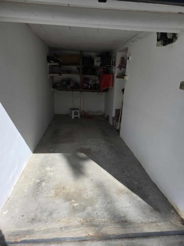 Eladó garázs, Pécsett 6 M Ft / költözzbe.hu