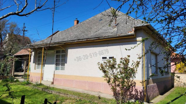 Eladó családi ház, Pakson, Kurcz György utcában 48.9 M Ft