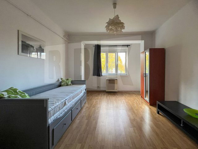 Kiadó téglalakás, albérlet, III. kerületben, Raktár utcában