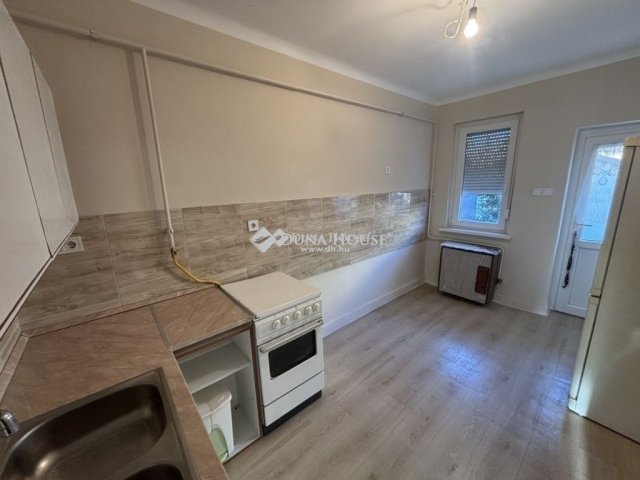 Eladó sorház, Kecskeméten 49.9 M Ft, 2 szobás