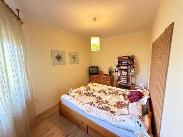 Eladó családi ház, Egerben 99.9 M Ft, 3 szobás