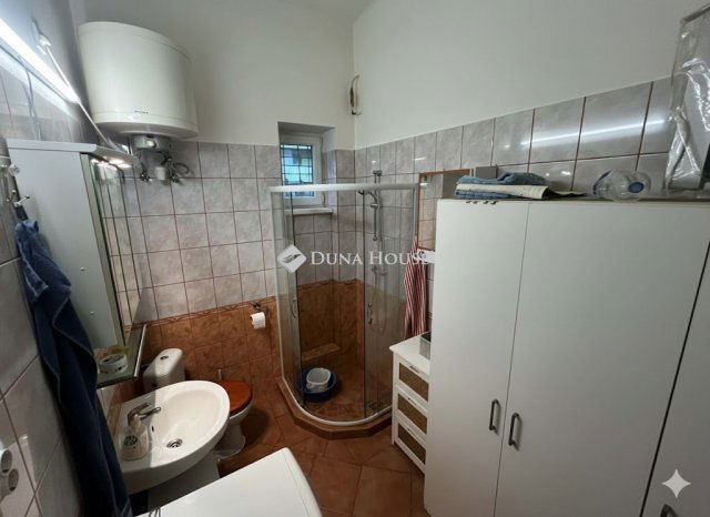 Eladó téglalakás, Budapesten, X. kerületben, Sörgyár utcában