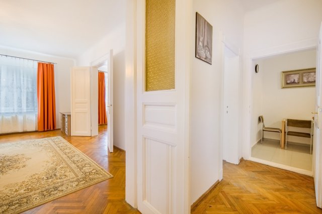 Kiadó téglalakás, albérlet, IX. kerületben, Üllői úton