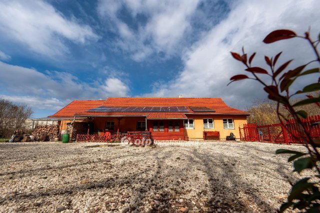 Eladó családi ház, Velencén 89.9 M Ft, 3 szobás