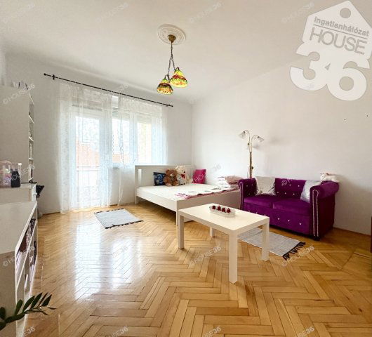 Eladó téglalakás, Kecskeméten 55.9 M Ft, 2 szobás