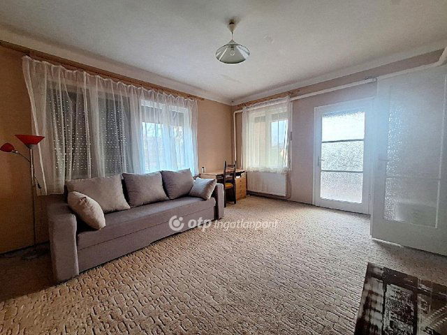 Eladó családi ház, Vésztőn 28.3 M Ft, 2+1 szobás