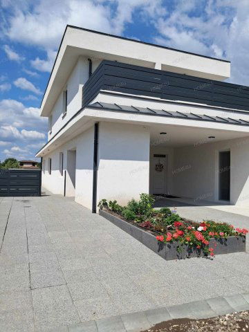 Eladó családi ház, Szolnokon 184.9 M Ft / költözzbe.hu