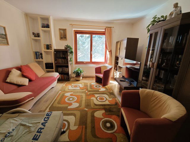 Eladó nyaraló, Papkeszin 49.9 M Ft, 3 szobás
