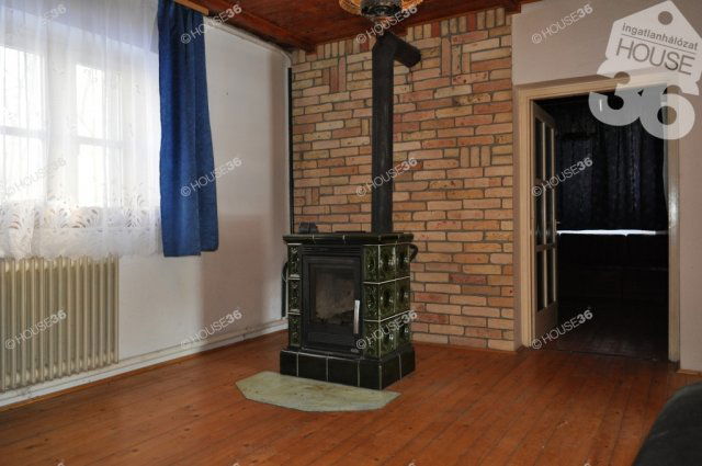 Eladó mezogazdasagi ingatlan, Nyárlőrincen 38.5 M Ft, 3 szobás