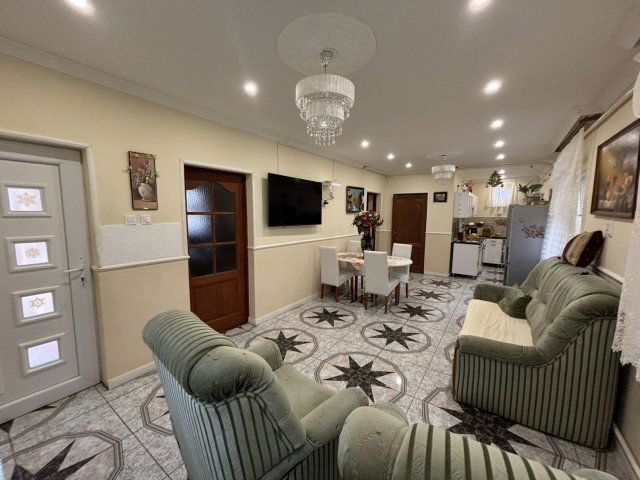 Eladó családi ház, Mezőcsáton 22 M Ft, 3 szobás