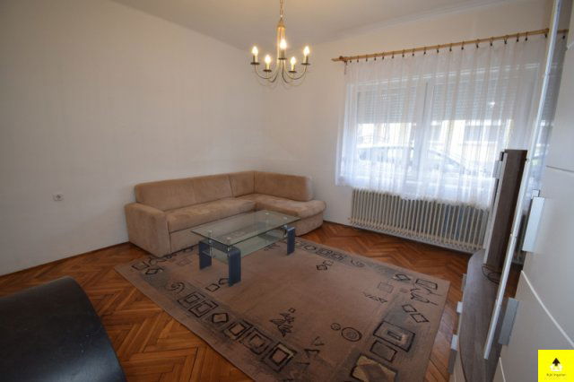 Eladó családi ház, Peresznyén 49.9 M Ft, 4 szobás