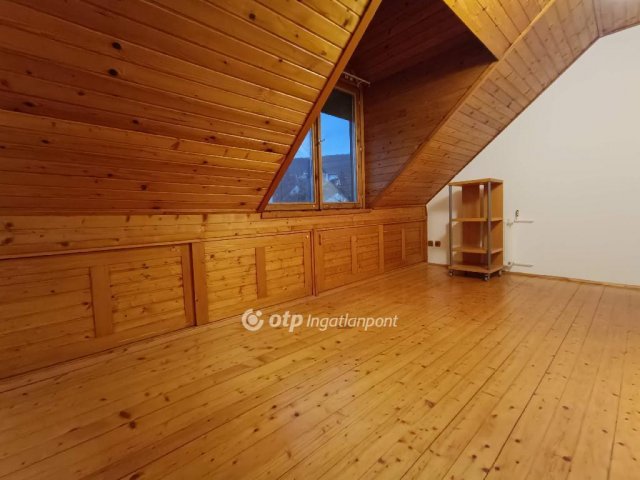 Eladó téglalakás, Solymáron 109 M Ft, 3 szobás