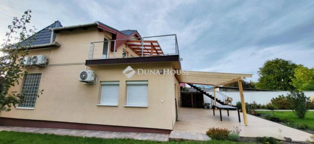 Eladó családi ház, Piliscsabán, Kálvária utcában 149 M Ft