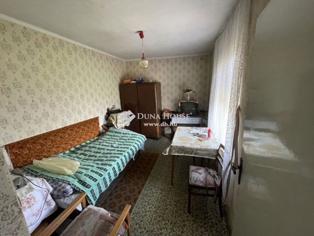 Eladó családi ház, Kustánszegen 13.5 M Ft, 3 szobás