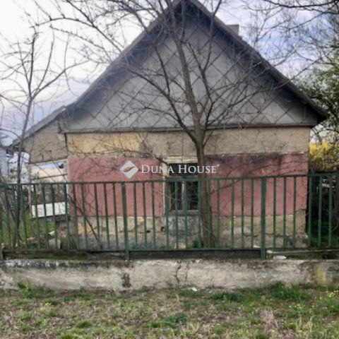 Eladó telek, Tápiószentmártonon 5.9 M Ft / költözzbe.hu