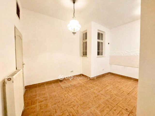 Eladó téglalakás, Budapesten, XX. kerületben 109.9 M Ft