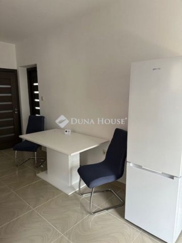 Kiadó családi ház, albérlet, Debrecenben 200 E Ft / hó
