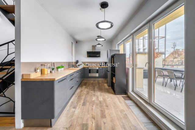 Eladó téglalakás, Budapesten, VI. kerületben 309.9 M Ft