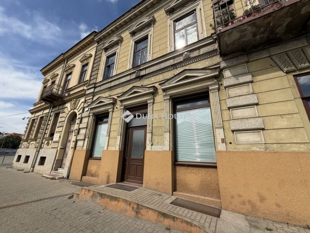 Eladó üzlethelyiség, Pécsett 89.9 M Ft / költözzbe.hu