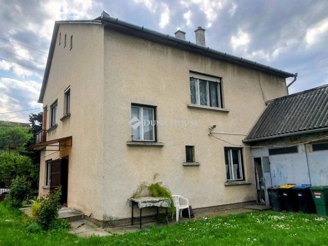 Eladó családi ház, Érden 84.9 M Ft, 4 szobás