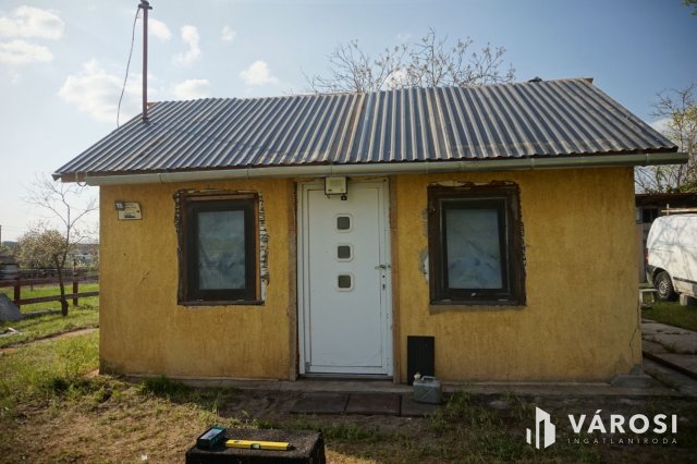 Eladó mezogazdasagi ingatlan, Kunpeszéren 11.5 M Ft, 1+1 szobás