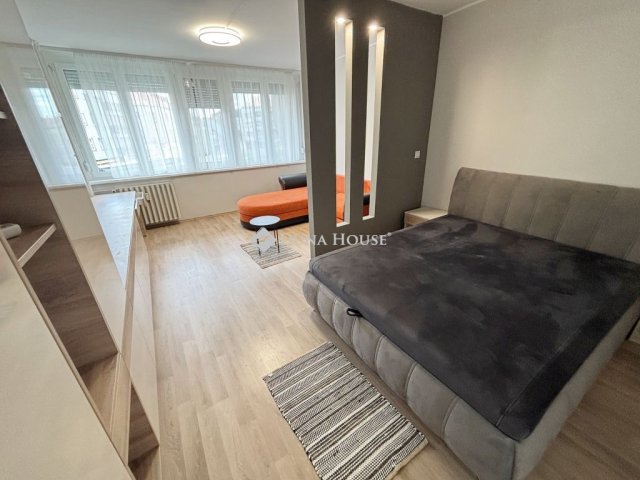 Kiadó téglalakás, albérlet, Szombathelyen 170 E Ft / hó