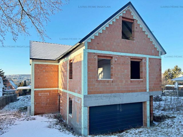 Eladó családi ház, Budapesten, II. kerületben 399 M Ft