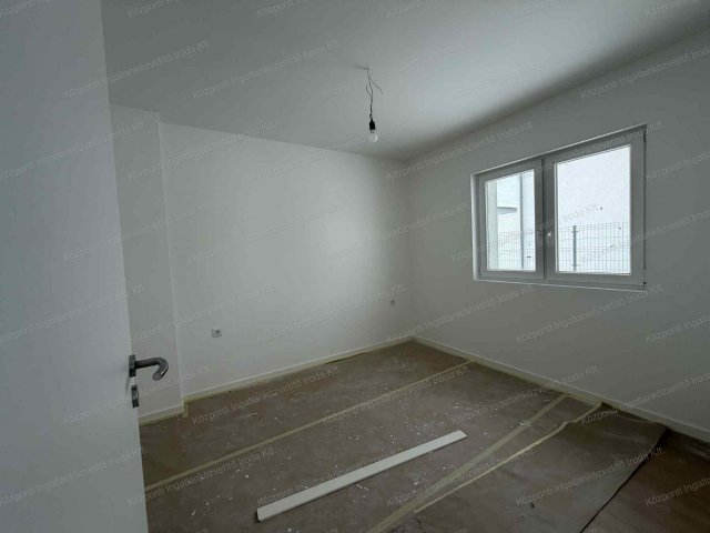 Eladó családi ház, Siófokon 159.9 M Ft, 5 szobás