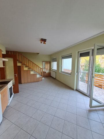 Kiadó téglalakás, albérlet, XVII. kerületben, Hegyalatti utcában