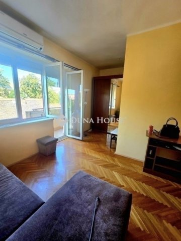 Eladó téglalakás, Pécsett 46.9 M Ft, 2 szobás