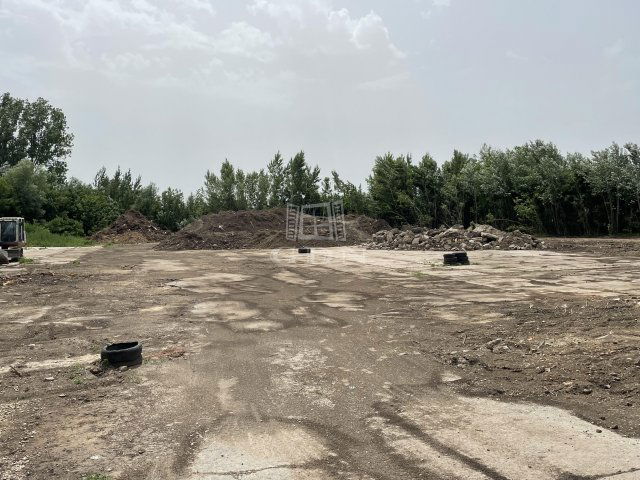 Eladó ipari ingatlan, Székesfehérvárott 105.616 M Ft