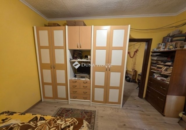 Eladó családi ház, Budapesten, XX. kerületben 74.9 M Ft