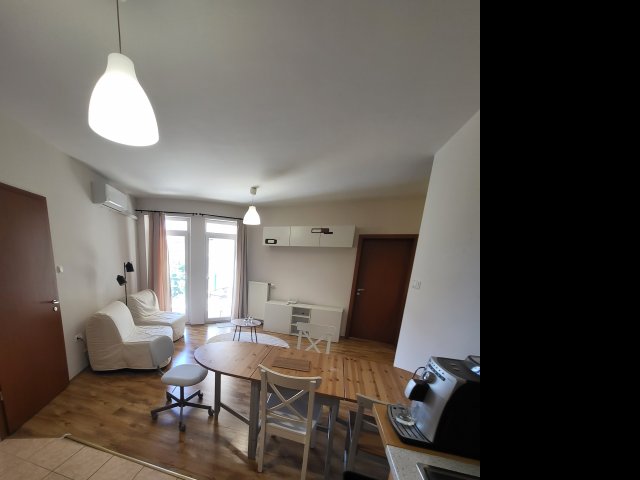 Eladó téglalakás, Budapesten, X. kerületben, Tavas utcában