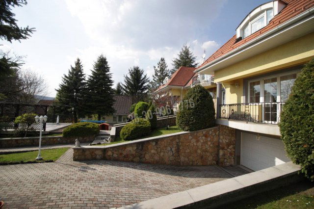 Kiadó családi ház, albérlet, Budapesten, II. kerületben
