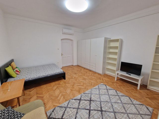 Kiadó téglalakás, albérlet, IX. kerületben, Telepy utcában