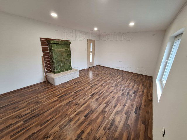 Eladó családi ház, Gamáson 18.5 M Ft, 7+1 szobás