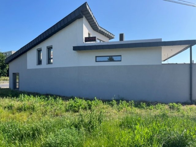 Eladó családi ház, Miskolcon 239 M Ft, 4 szobás