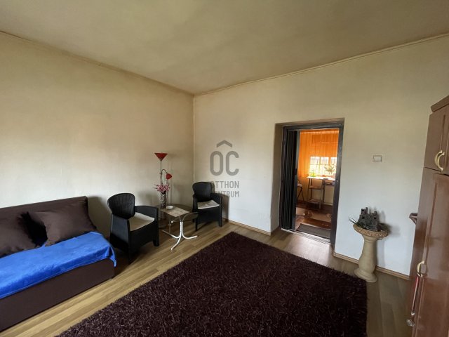 Eladó családi ház, Nagykarácsonyon 21.9 M Ft, 2 szobás