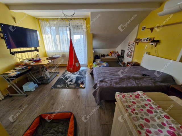 Eladó téglalakás, Nagykanizsán 64.5 M Ft, 6 szobás