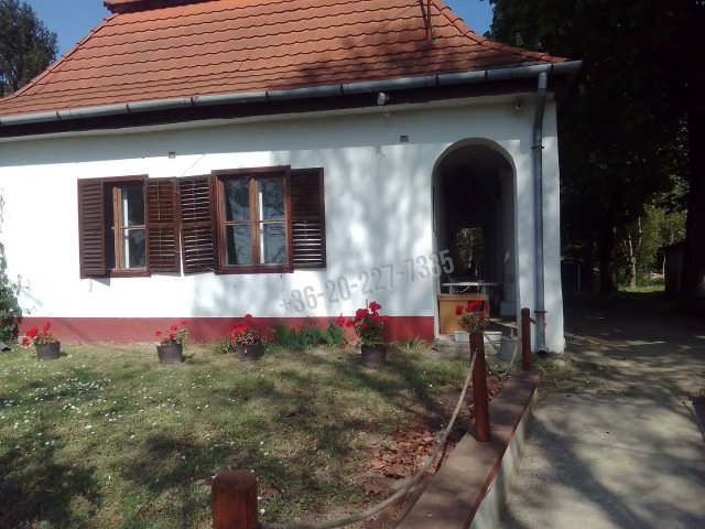 Eladó nyaraló, Ráckevén 95 M Ft, 8 szobás