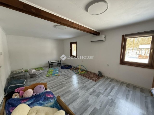 Eladó mezogazdasagi ingatlan, Szabadszálláson 20 M Ft, 3 szobás