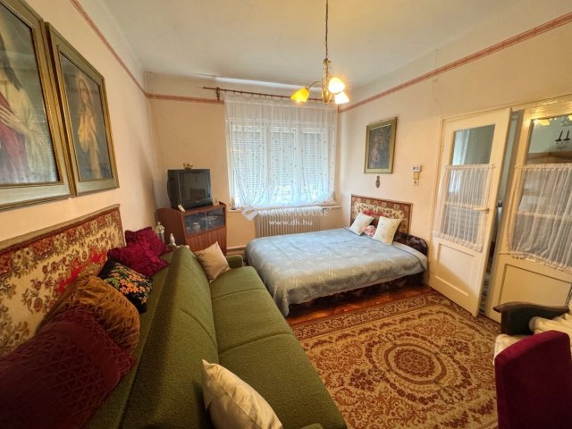 Eladó családi ház, Nyírkarászon 26.9 M Ft, 3 szobás