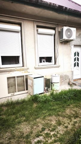 Eladó családi ház, Budakeszin 20 M Ft, 1 szobás