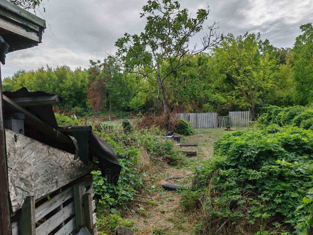 Eladó családi ház, Balatonfűzfőn 65 M Ft, 3 szobás