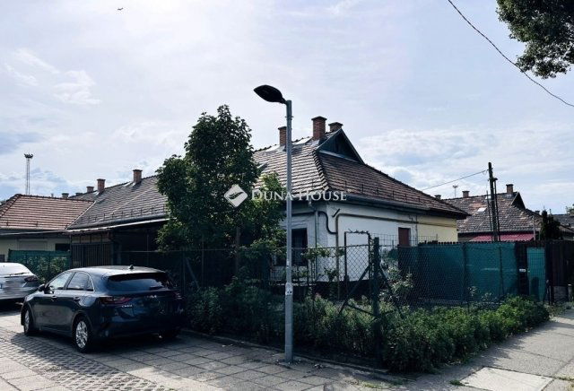 Eladó téglalakás, Budapesten, IX. kerületben 62.5 M Ft, 4 szobás