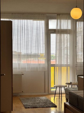 Eladó panellakás, Budapesten, VIII. kerületben, Baross utcában