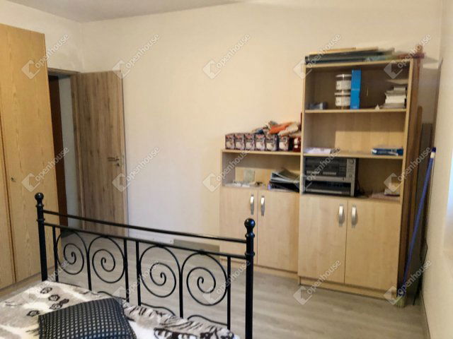 Eladó családi ház, Iklódbördőcén 15.5 M Ft, 4 szobás